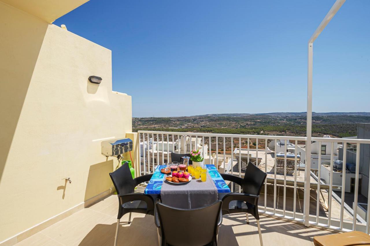 Summer Breeze Apartment With Terrace With Panoramic Views - By Getawaysmalta Mellieħa Zewnętrze zdjęcie