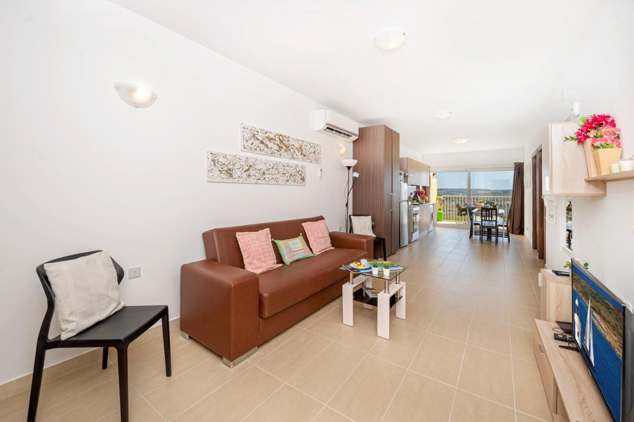 Summer Breeze Apartment With Terrace With Panoramic Views - By Getawaysmalta Mellieħa Zewnętrze zdjęcie
