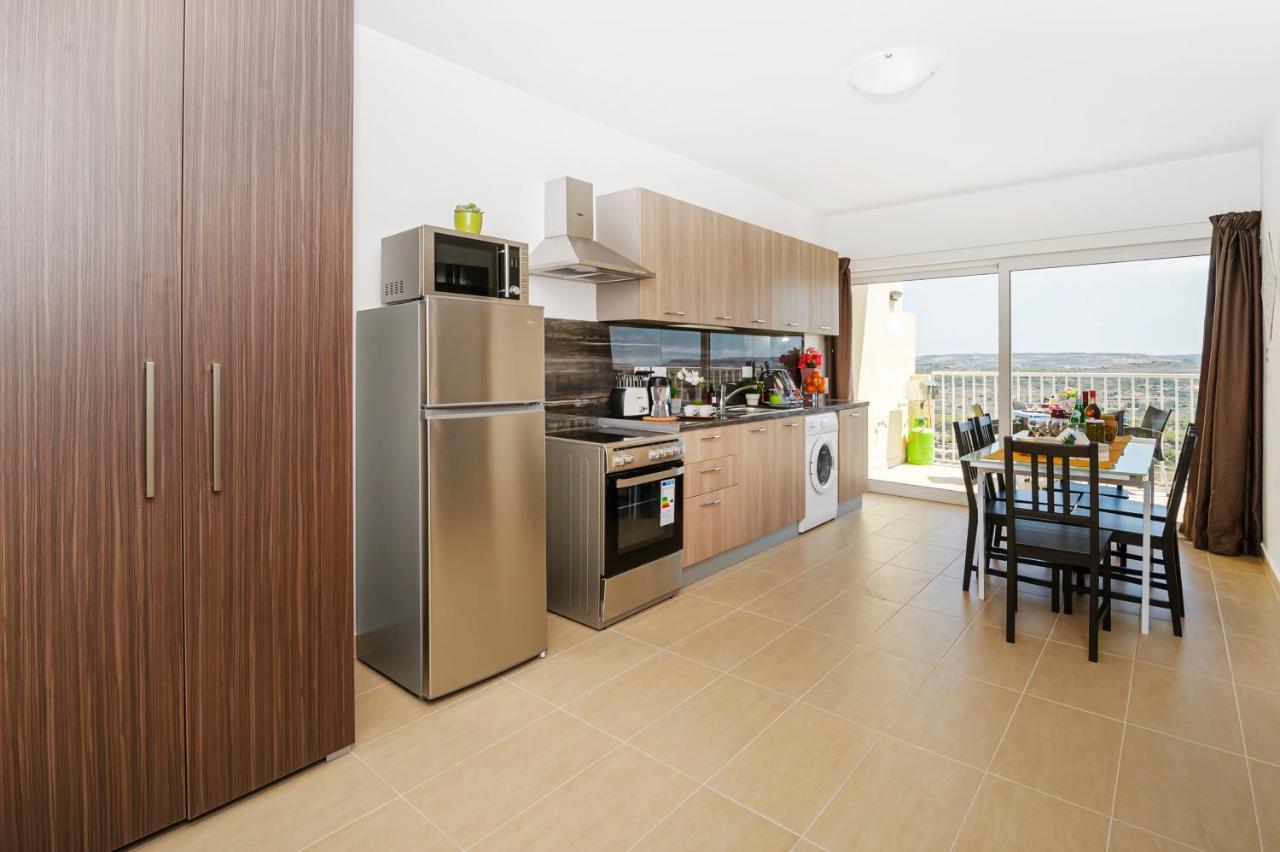 Summer Breeze Apartment With Terrace With Panoramic Views - By Getawaysmalta Mellieħa Zewnętrze zdjęcie